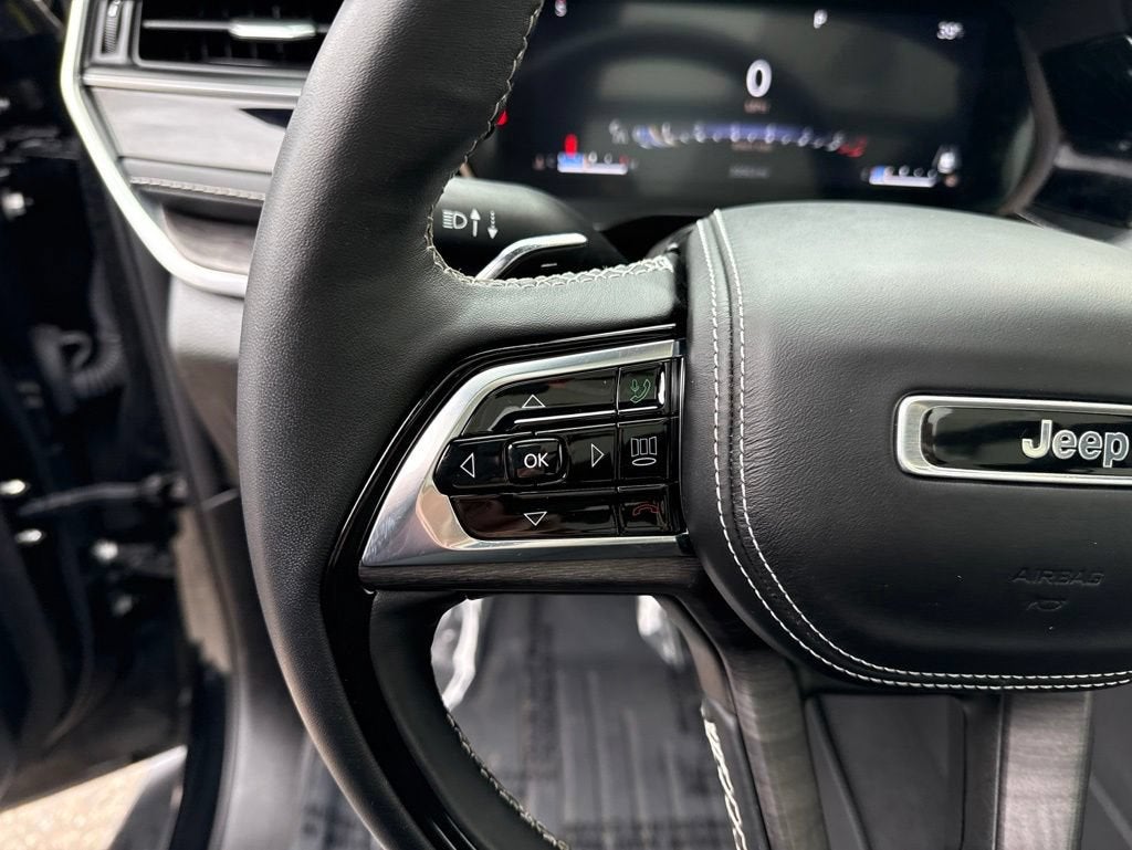 2022 Jeep Grand Cherokee Overland