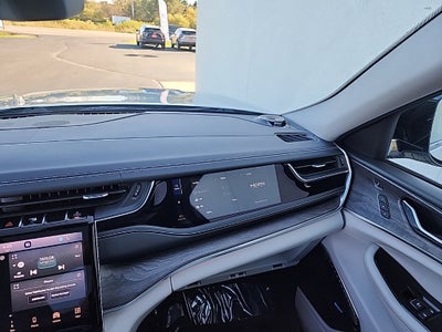 2023 Jeep Grand Cherokee L Overland