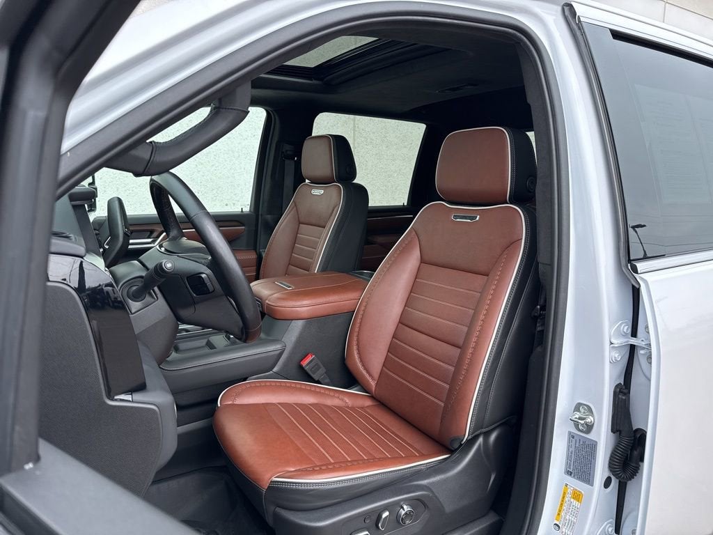 2025 GMC Sierra 3500 HD Denali Ultimate