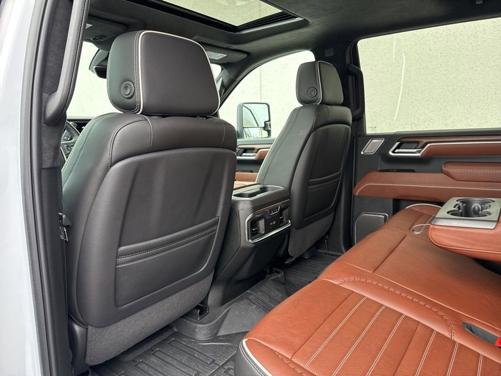 2025 GMC Sierra 3500 HD Denali Ultimate