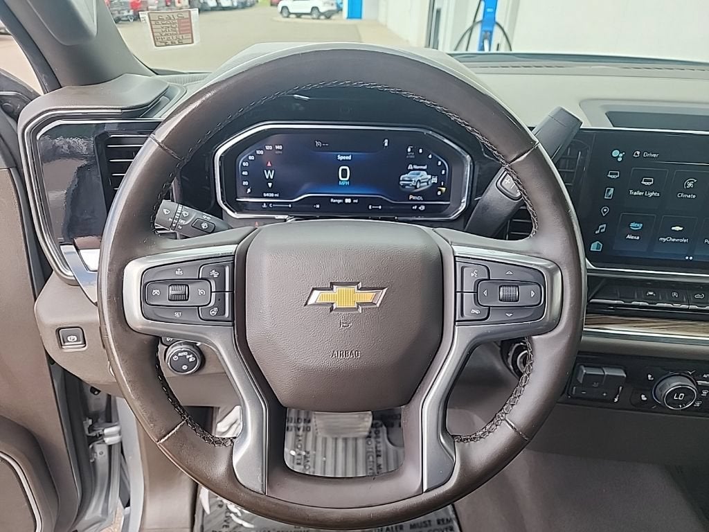 2025 Chevrolet Silverado 1500 LT