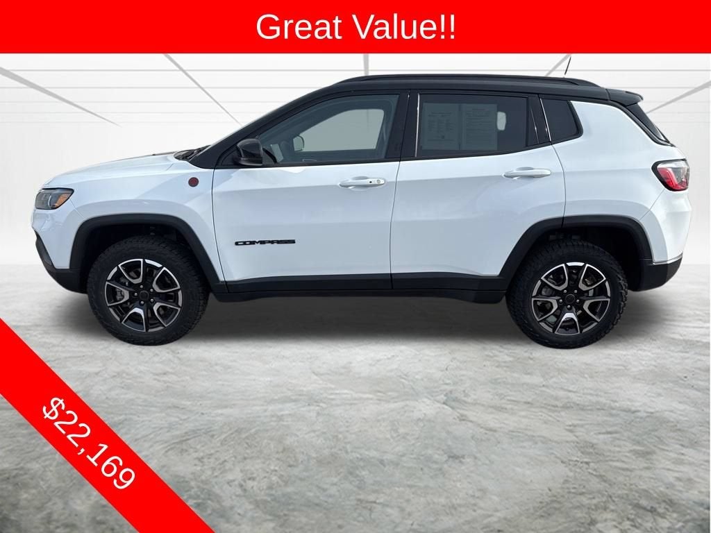 2025 Jeep Compass Trailhawk