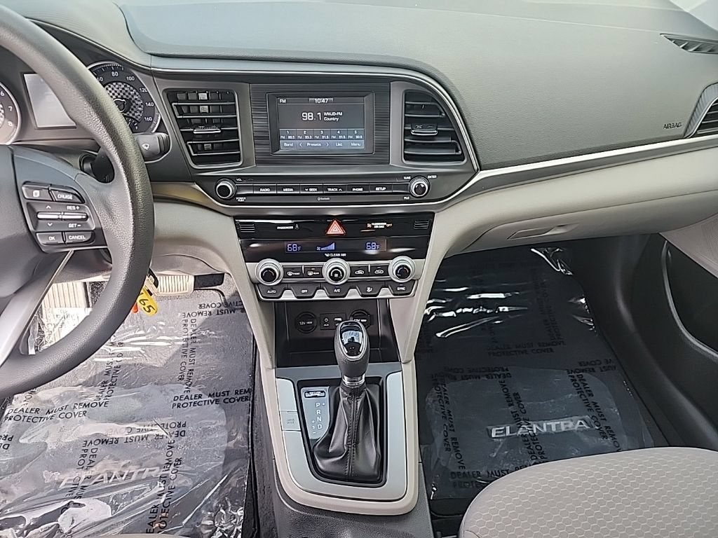 2020 Hyundai Elantra SE