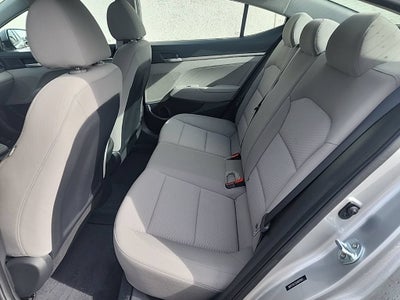 2020 Hyundai Elantra SE