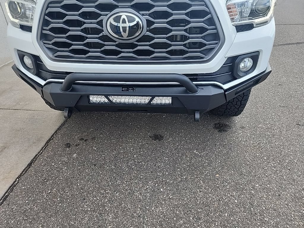 2021 Toyota Tacoma 4WD SR
