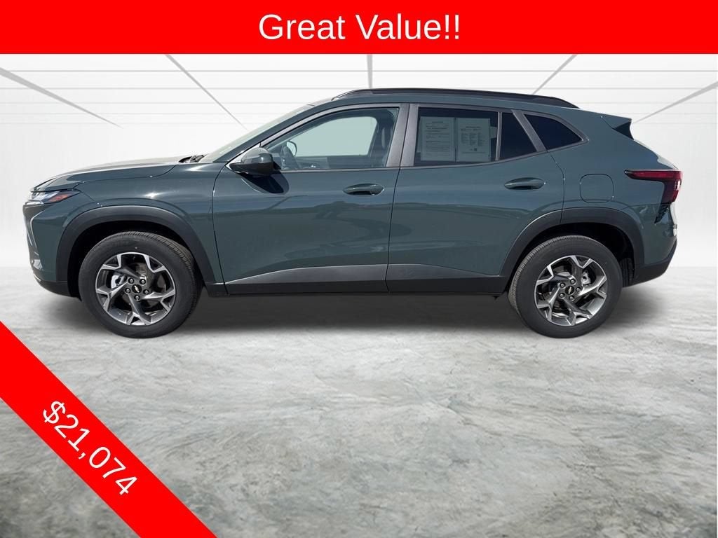 2025 Chevrolet Trax LT
