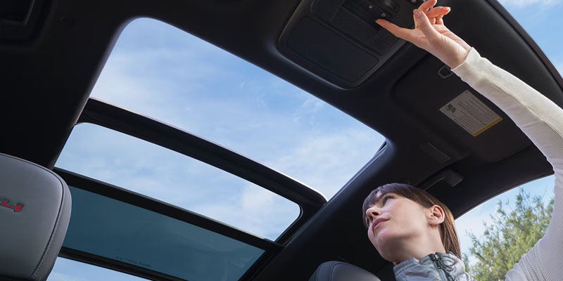 2026 GMC Acadia SUV Sunroof